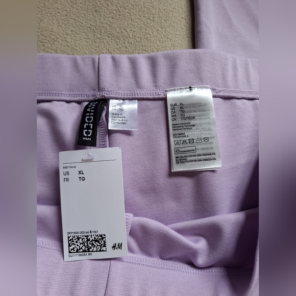 NWT H&M Divided Pale Purple Soft Boot Cut Pants - Picture 5 of 7